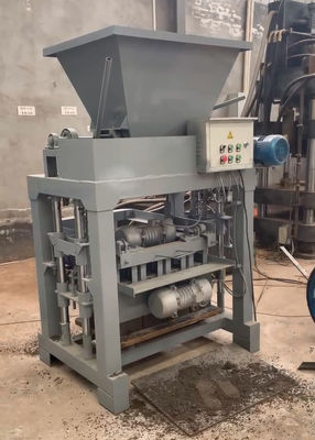 Небольшая машина делать кирпича двигателя дизеля штрангпресса 1800 Pieces/H