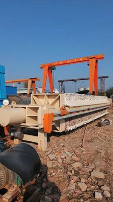 Большой передвижной фильтрующий пресс для масляных баллонов с автоматическим перемещением фильтрующей ткани